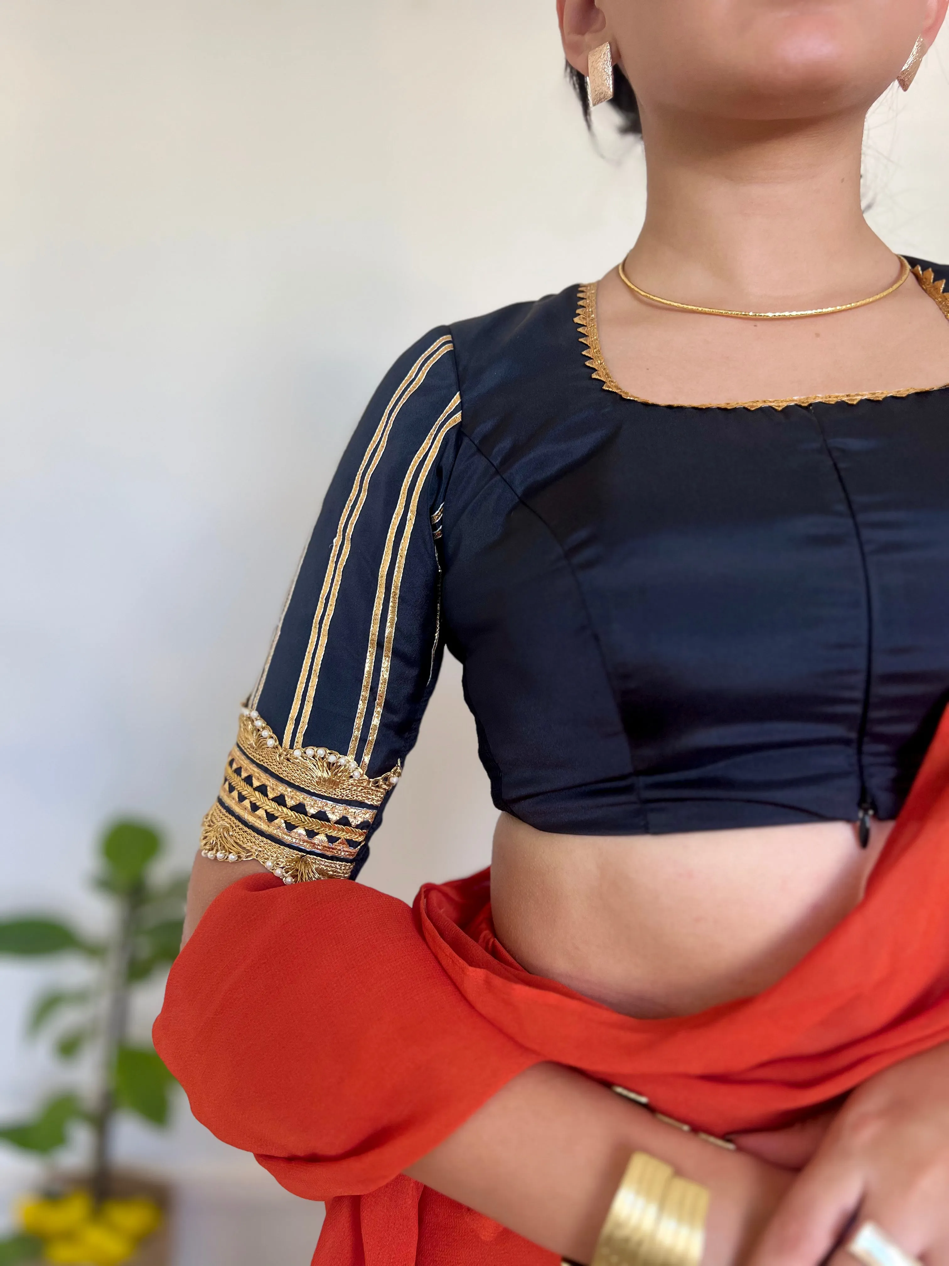 Aziza x Tyohaar | Elbow Sleeves Saree Blouse in Charcoal Black