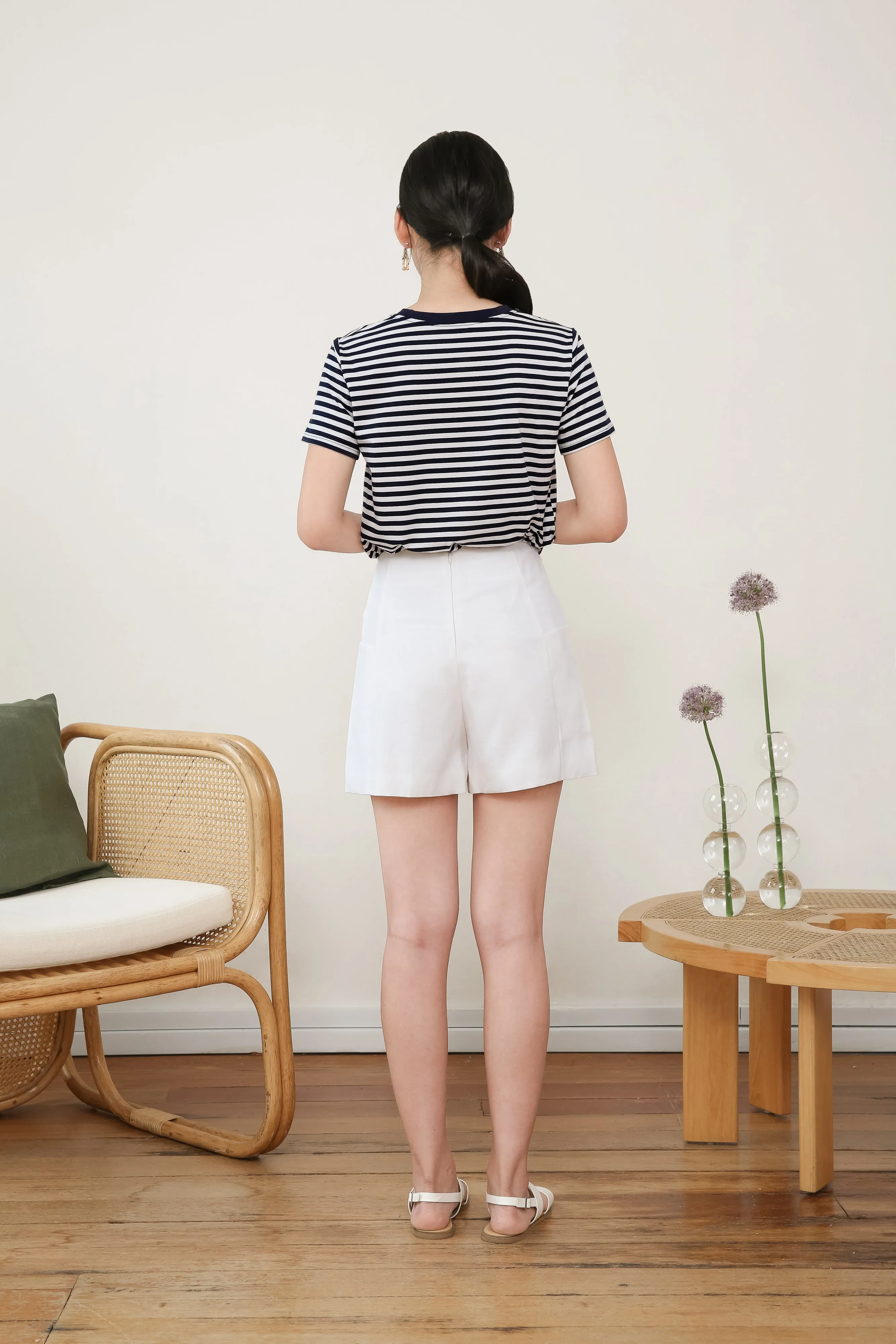 Belinda Side Pocket Shorts In White