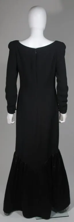 BILL BLASS Black Long Sleeve Silk Gown with Satin Hem Size 8-10