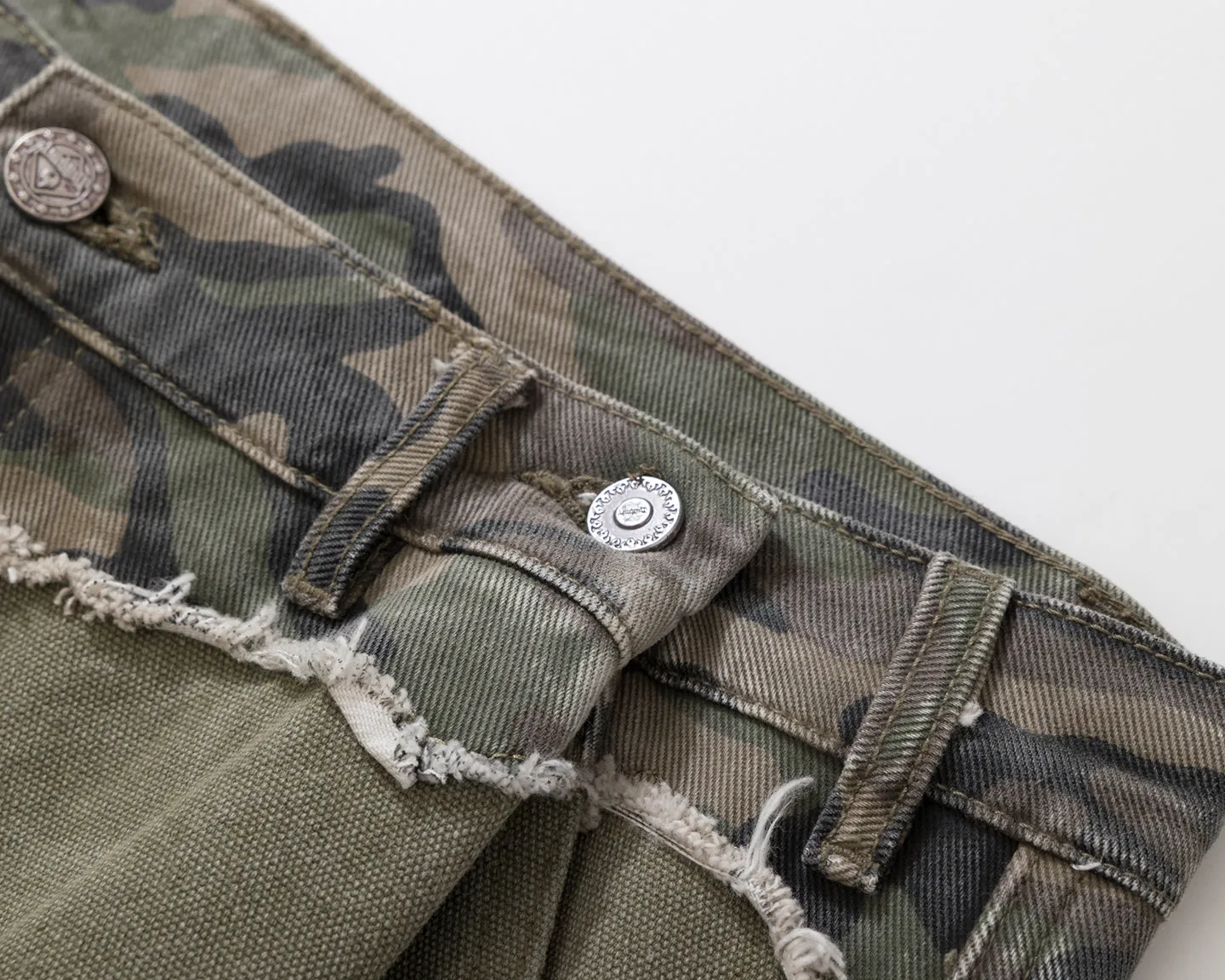 BURNIN* "Burnin for People" camouflage stitching ripped logging pants