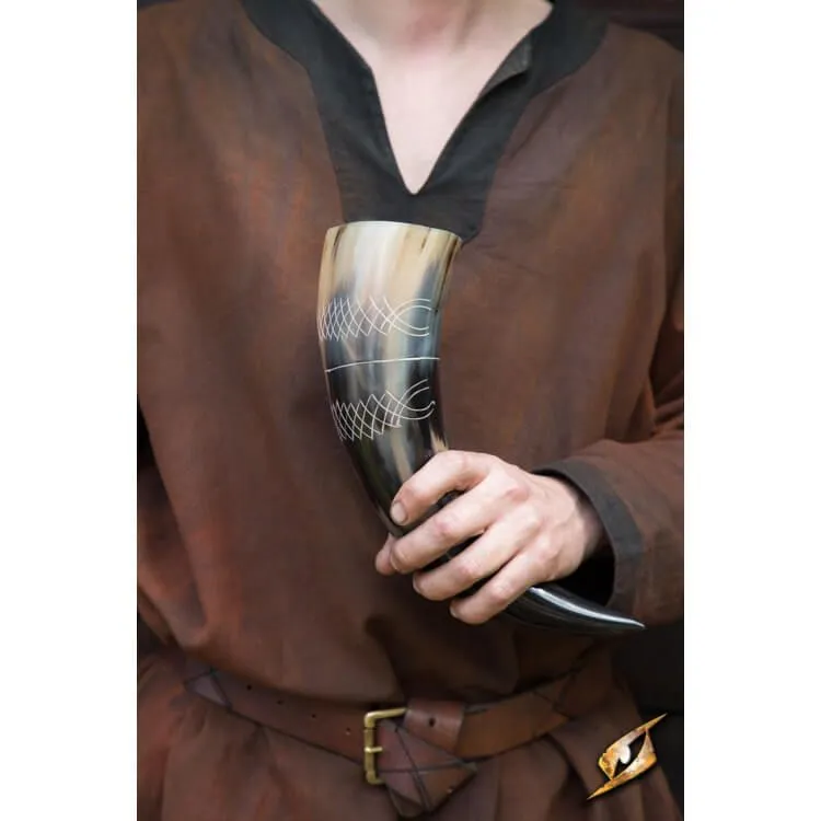 Chieftain Drinking Horn With Stand