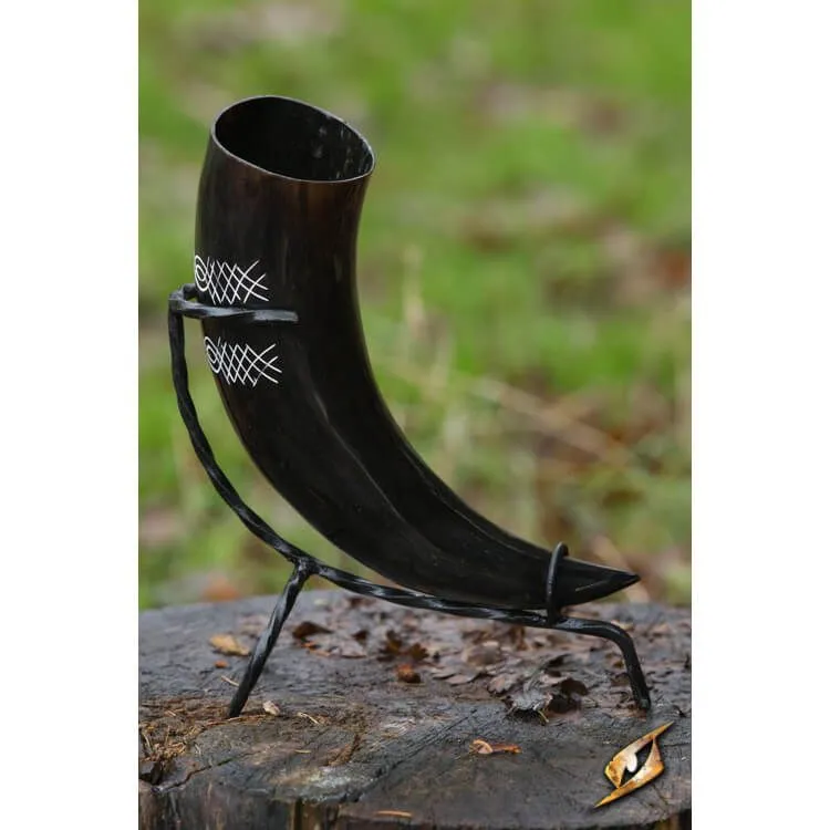 Chieftain Drinking Horn With Stand