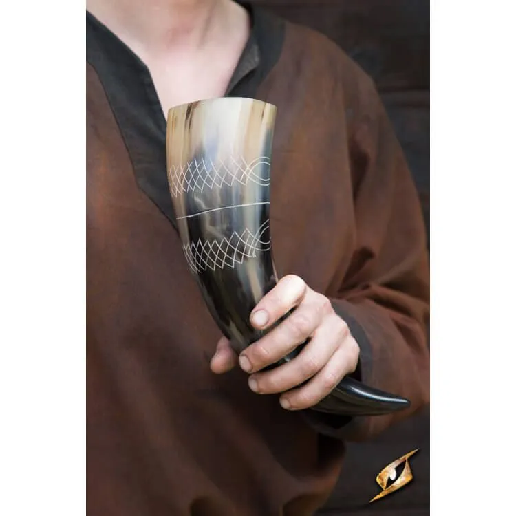 Chieftain Drinking Horn With Stand