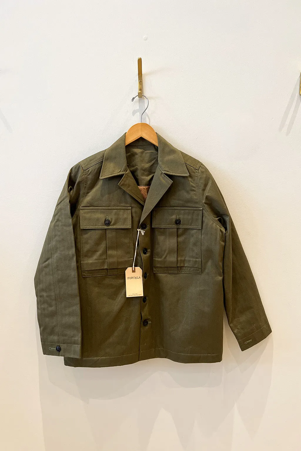 FORTELA SOLOMON FLAP POCKET HERRINGBONE TWILL JACKET IN GREEN