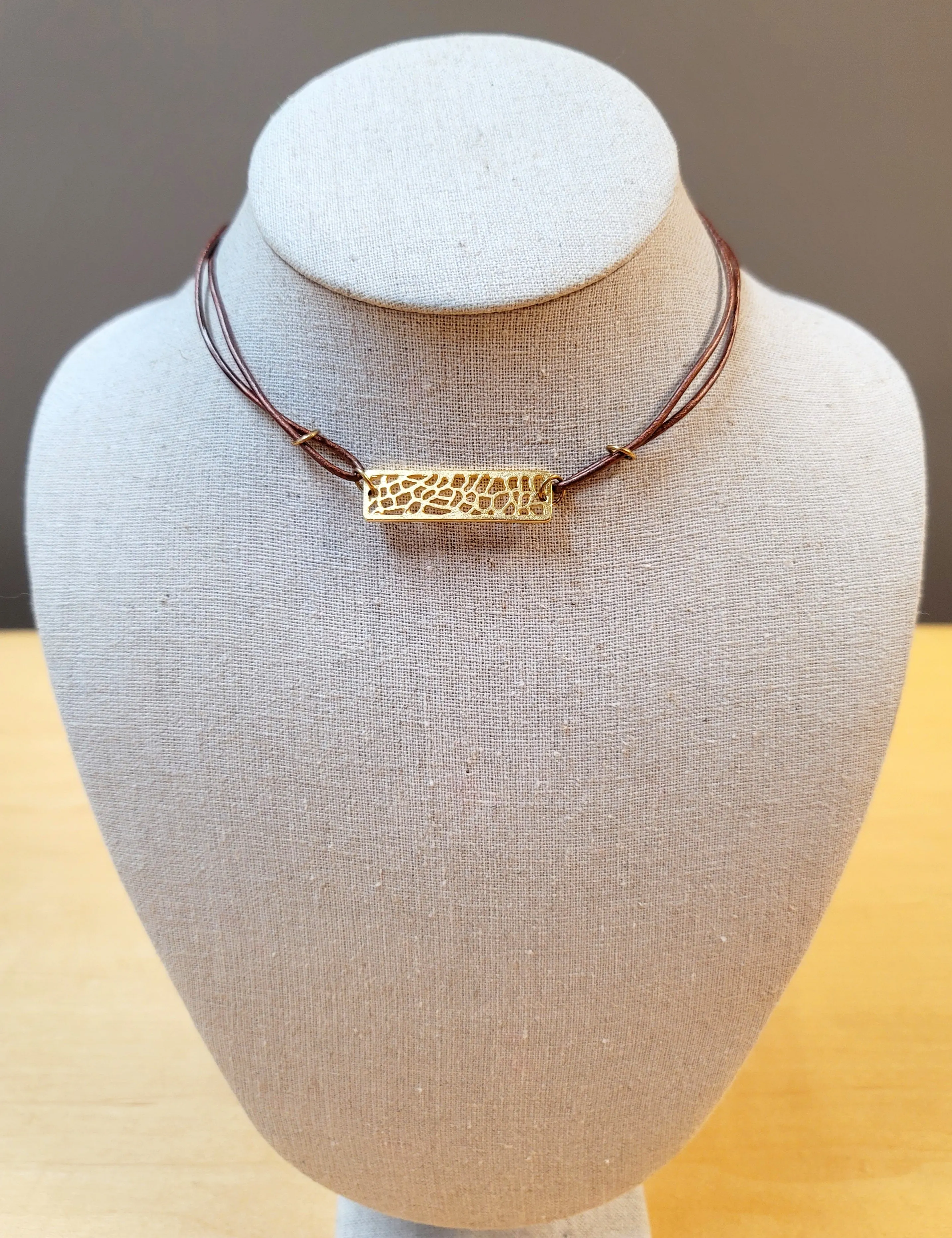 Gold Filigree Bar Choker Necklace